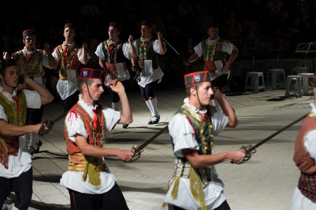 Utrinki z viteških plesov. Foto: Lujo Frlan