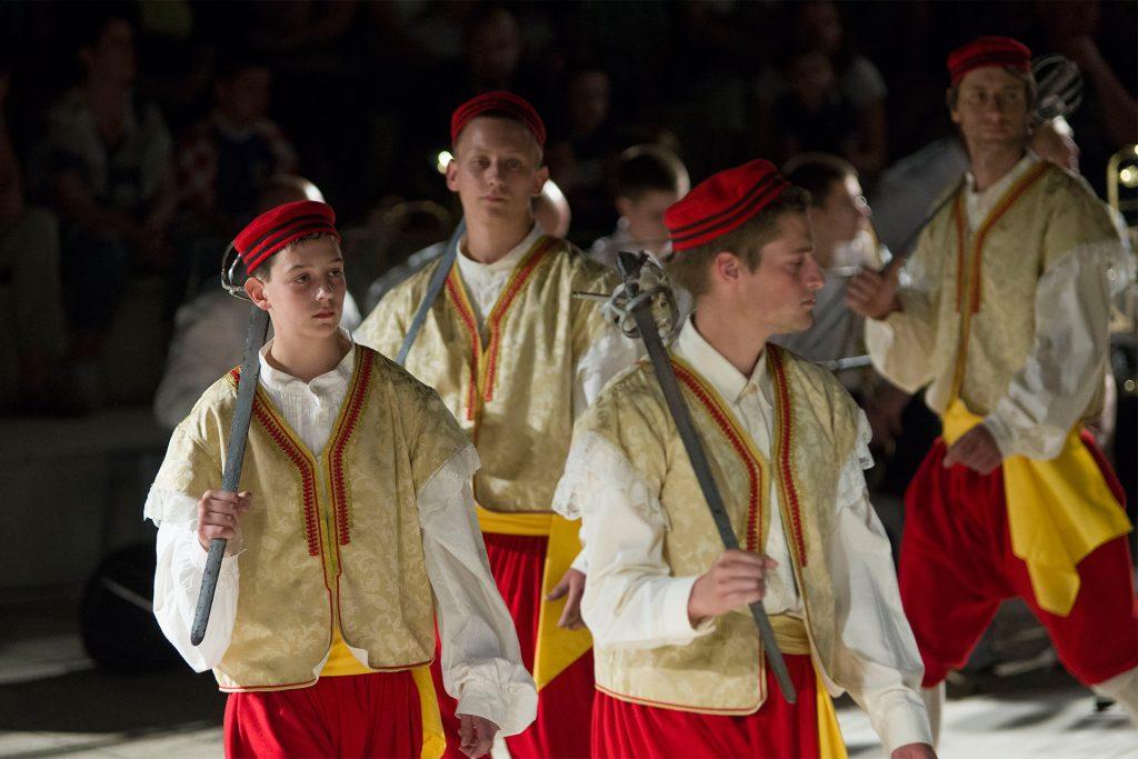 Utrinki z viteških plesov. Foto: Lujo Frlan